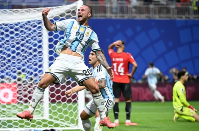 VAR双标与红牌特赦:FIFA的“强者优待”逻辑 VAR双标与红牌特赦:FIFA的“强者优待”逻辑
