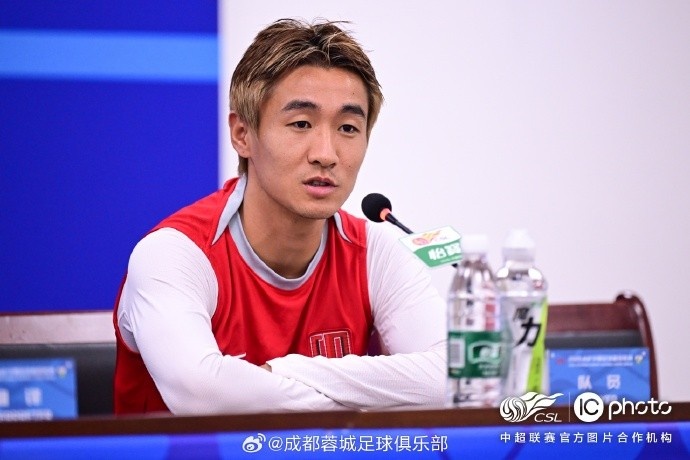 阿洛伊西：把握机会成蓉城生死线，锋线冲击力考验防守部署