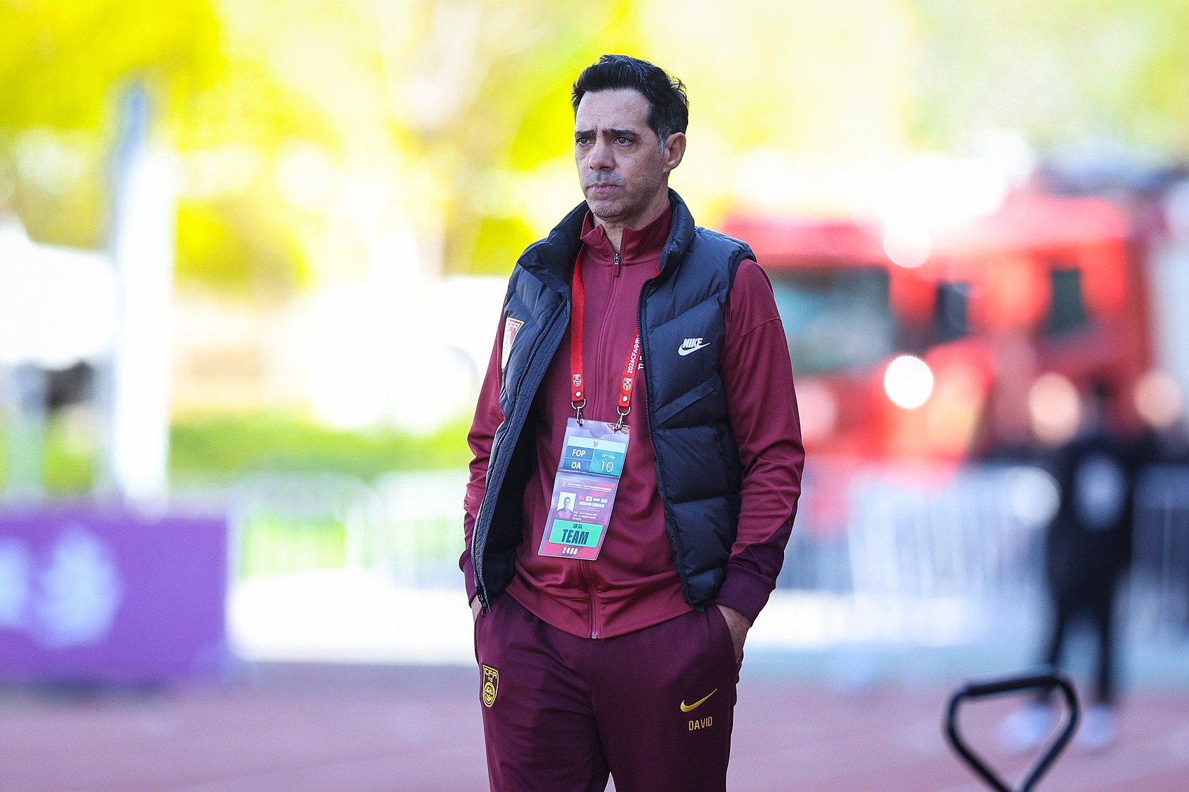 U16国足主帅阿尔马赞下课 马德兴：早该下课了