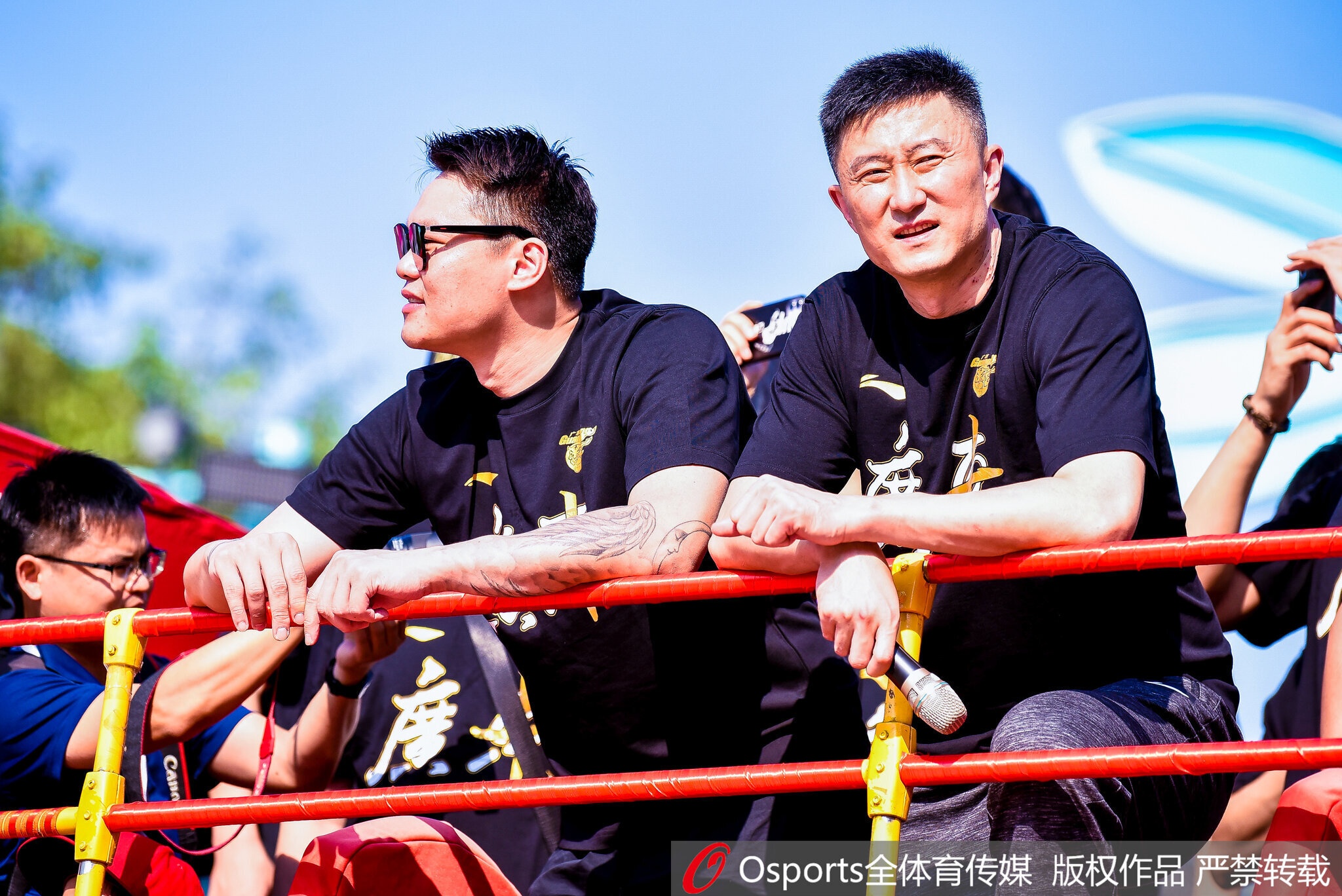 广东宏远人事地震：朱芳雨辞职杜锋卸任，投资人不满八强战绩