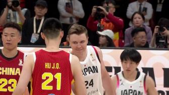 [咪咕全场集锦]🏀世亚预-中国男篮19分负日本&出线告急 胡金秋15分 霍金森27分