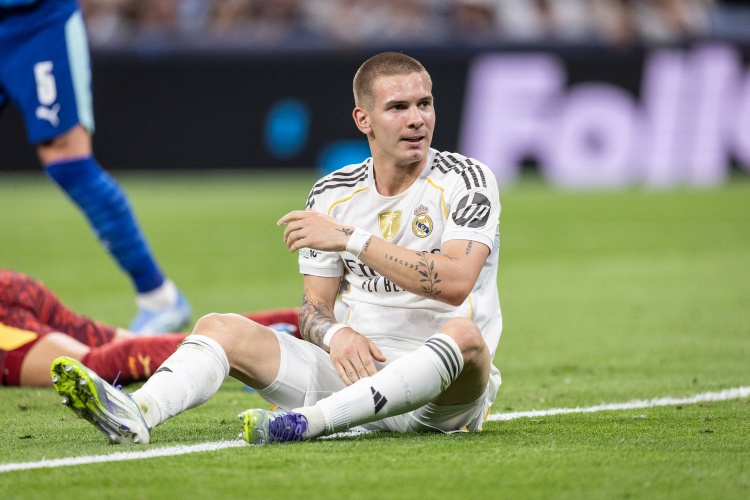 美媒称FIFA取消世界杯股份出售计划 穆德里克解禁复出