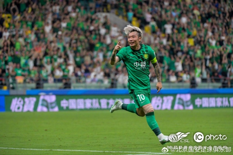 法比奥点射张稀哲绝杀 国安2-1力克浙江绿城