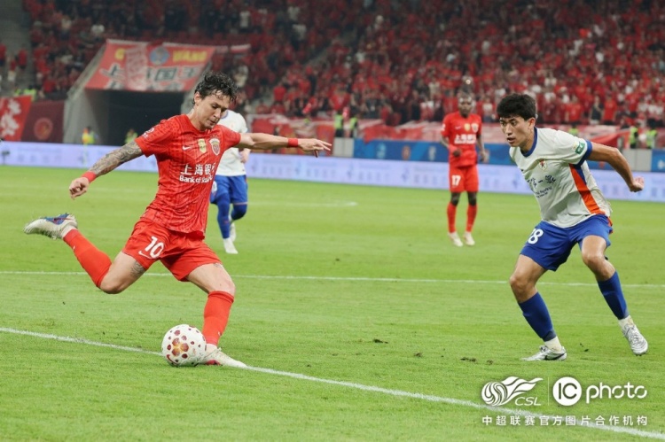 三粒进球被吹 海港主场0-1负泰山
