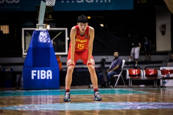 FIBA:杨瀚森从容应对“中国约基奇”标签 渴望书写自己的故事 FIBA:杨瀚森从容应对“中国约基奇”标签 渴望书写自己的故事